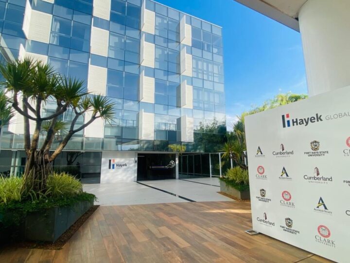 Hayek abre processo seletivo para o 2º semestre