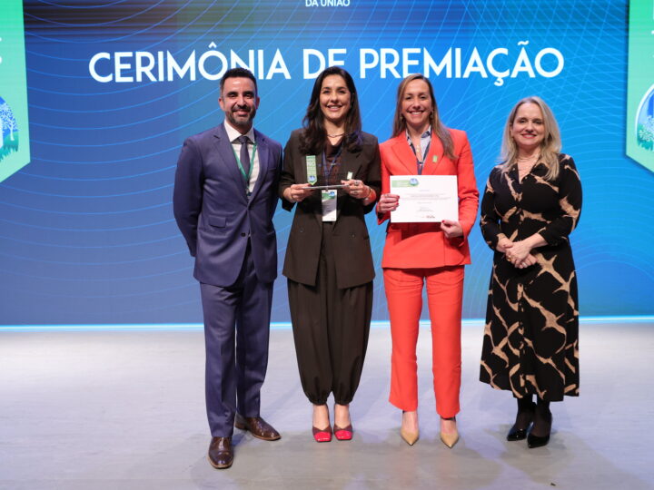 Grupo Positivo é a primeira empresa de educação do Paraná a conquistar o selo Empresa Pró-Ética, da CGU