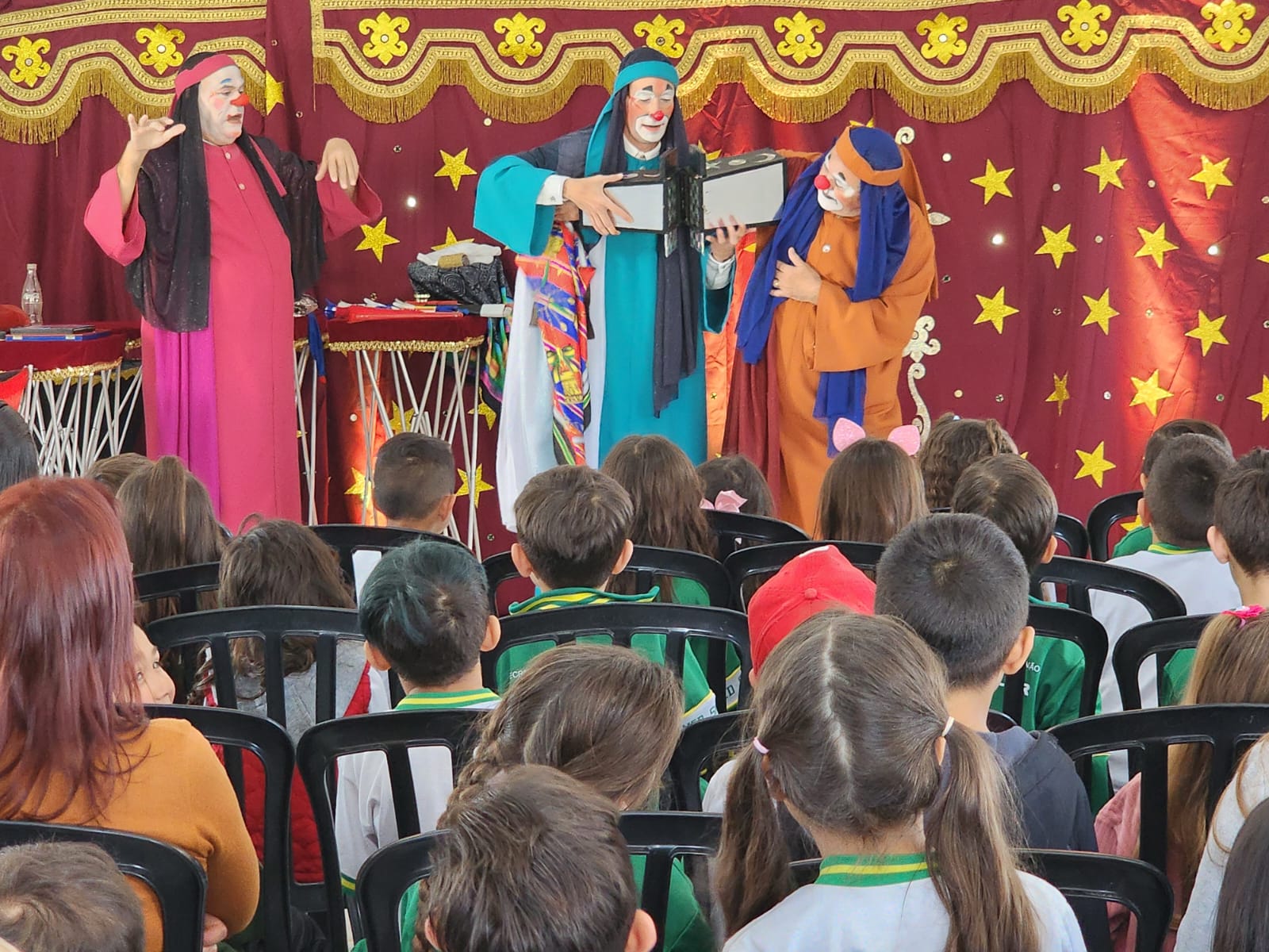 Projeto leva circo tradicional a mais de 6 mil estudantes da rede pública no Paraná