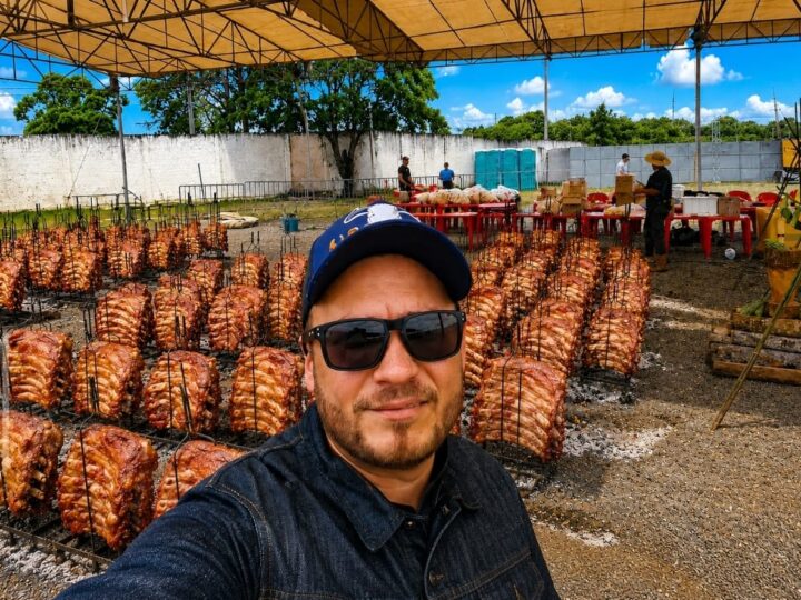 Assadores renomados integram equipe do ASSAFEST, maior festival de costela fogo de chão do país