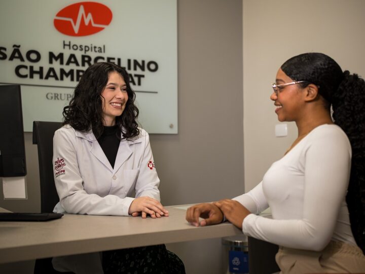 Médicos respondem às dúvidas de saúde mais frequentes de pacientes nas redes sociais