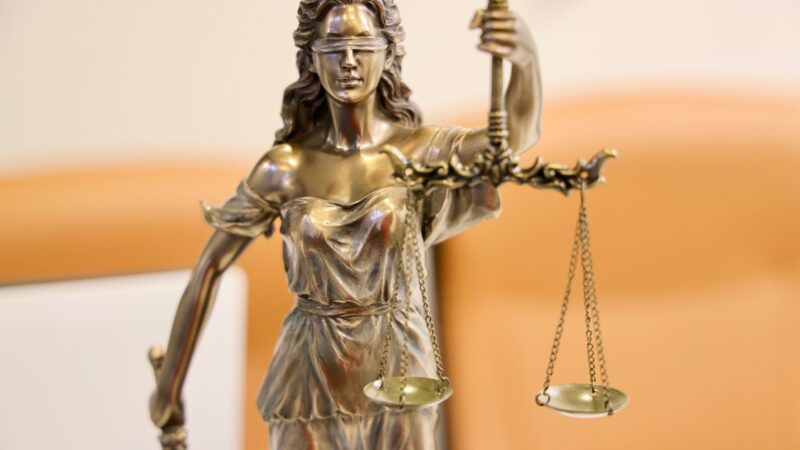 Justiça impõe limite à Receita e valida contas fiscais
