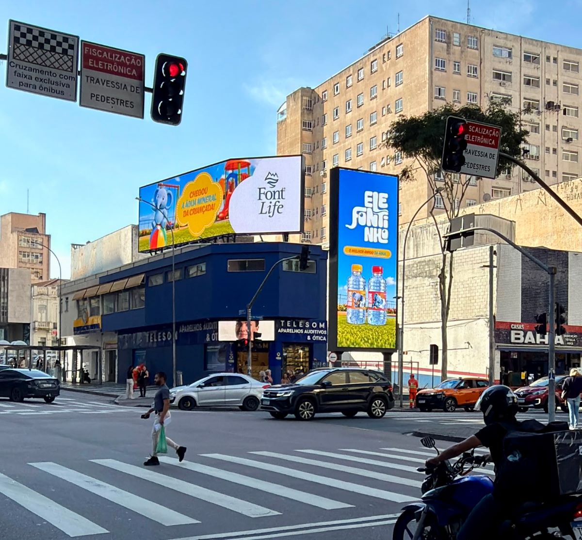 Font Life leva o Elefontinho para a “Times Square de Curitiba” e reforça presença no coração da capital