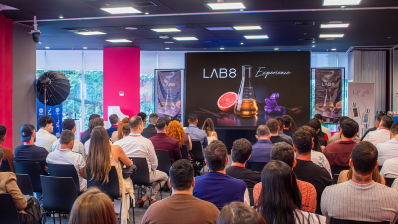 Evento da LAB 8 reforça crescimento da perfumaria no Brasil