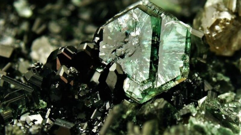 Minerais raros incrementam o desenvolvimento tecnológico