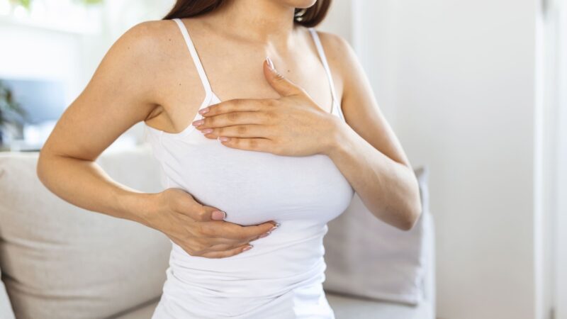Nem toda mulher com câncer de mama se beneficia da quimio
