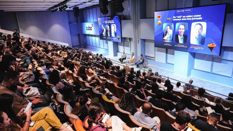 Buscas por estratégias de RevOps devem crescer 229% em 2026