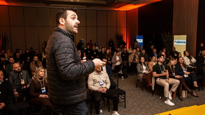 Ubots Summit 2026 debate IA e o futuro do relacionamento
