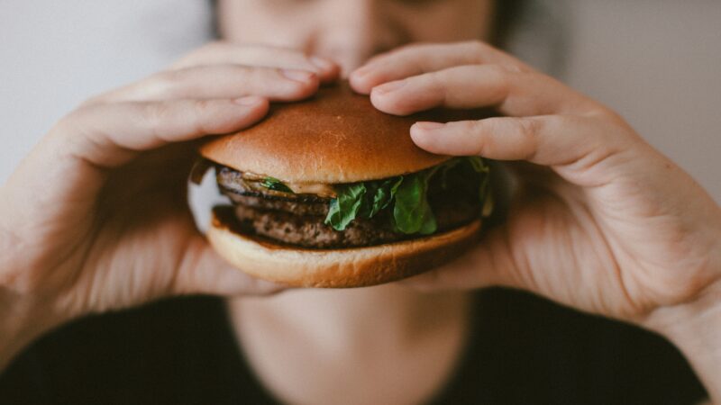 Por que comer bem ainda é difícil? Pesquisa aponta os motivos