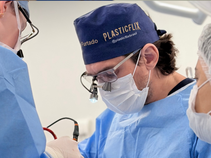 Rinoplastia individualizada valoriza características faciais