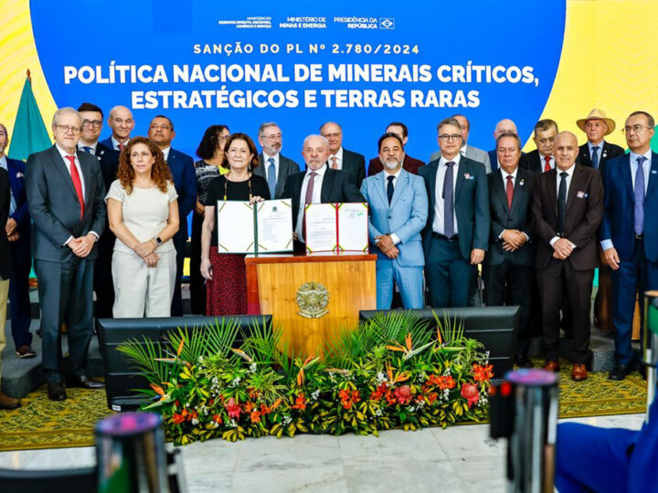 AMIG garante voz municipal na política de minerais críticos