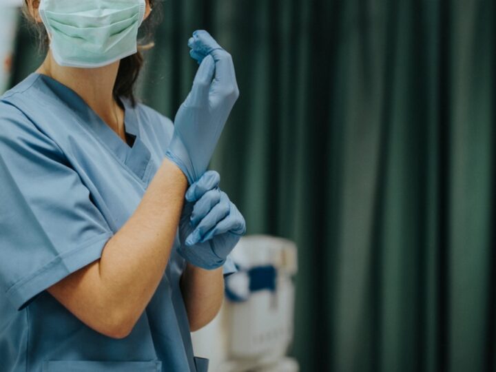 PL garante prioridade médica a profissionais de enfermagem