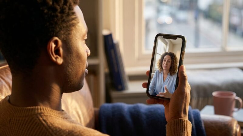 Conexa oferece mil sessões de terapia gratuitas em setembro