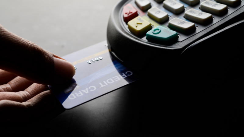 Chargeback ganha papel estratégico contra fraudes online
