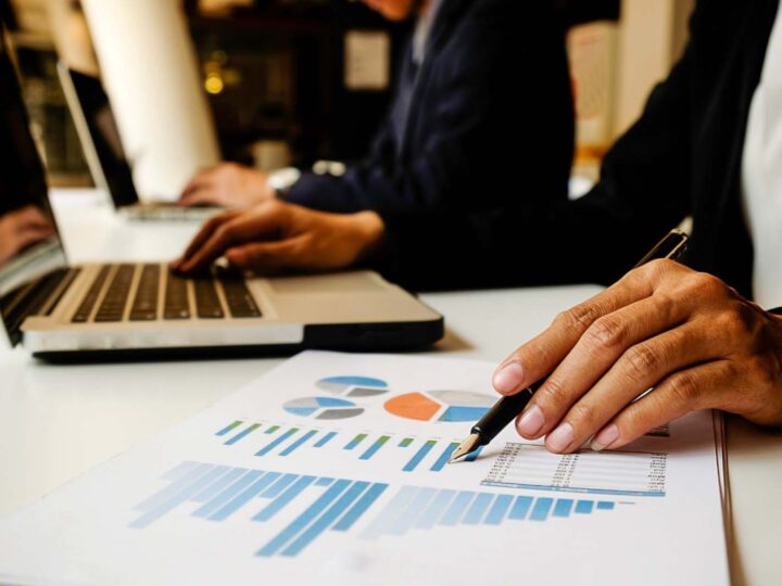 Ferramentas financeiras ajudam comerciantes a gerir negócio