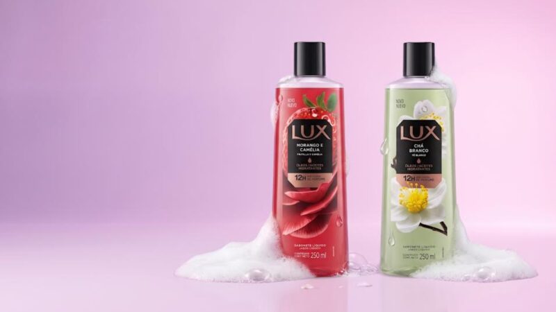 LUX renova linha de sabonetes líquidos com novas fragrâncias