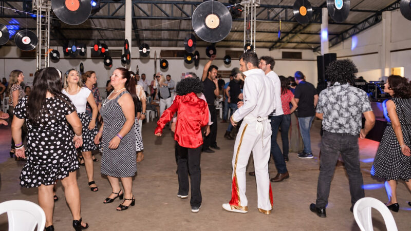 Clube Capivari vai a leilão após décadas de bailes