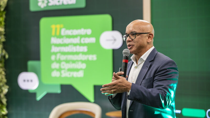 Sicredi promove debate sobre o impacto do cooperativismo no Bem-Estar Financeiro da sociedade